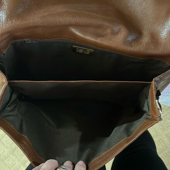 Desmo Clutch Bag | Made in Italy | Imperfection on Back | Measurements in Photos - Picture 13 of 15